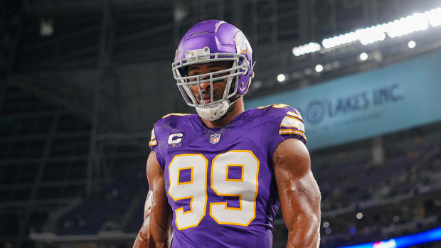 Former Minnesota Vikings star Danielle Hunter
